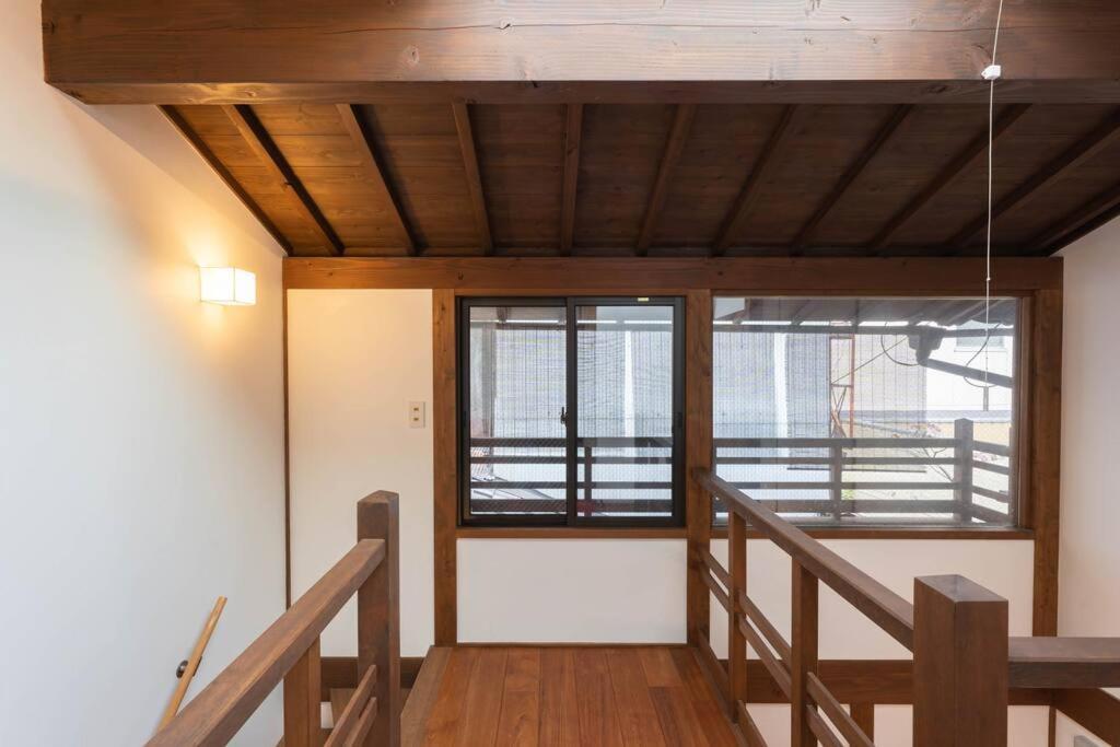 祇園せいじ庵。お風呂が素敵な貸切京町家。Netflix見放題。 Villa Kyoto Bagian luar foto
